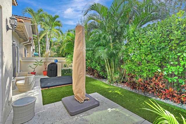 2530 NW 52nd St, Boca Raton, FL 33496 - view of yard featuring a patio area and fence