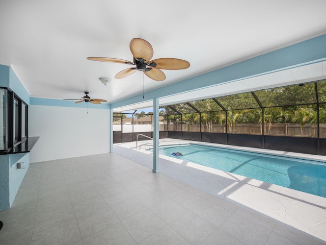 view of swimming pool with a patio, fence, a ceiling fan, and a fenced in pool