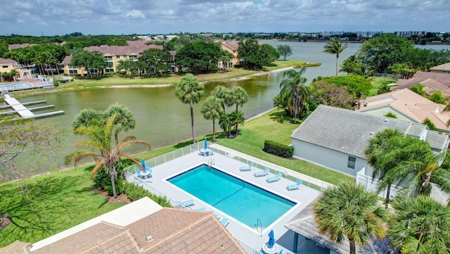 bird's eye view with a water view