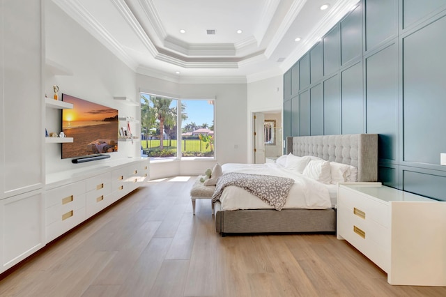 7090 Ayrshire Ln, Boca Raton, FL 33496 - bedroom featuring light wood-style flooring, a raised ceiling, crown molding, and recessed lighting