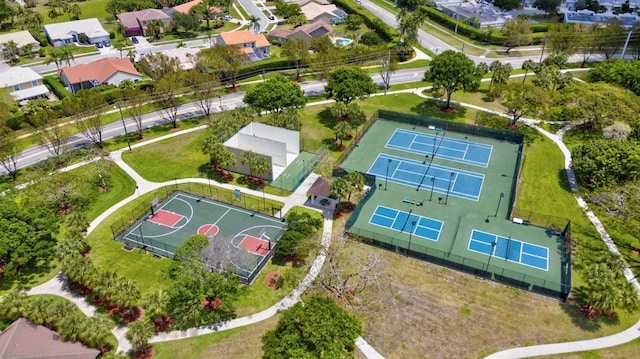 birds eye view of property featuring a residential view