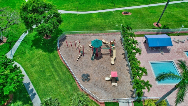 birds eye view of property