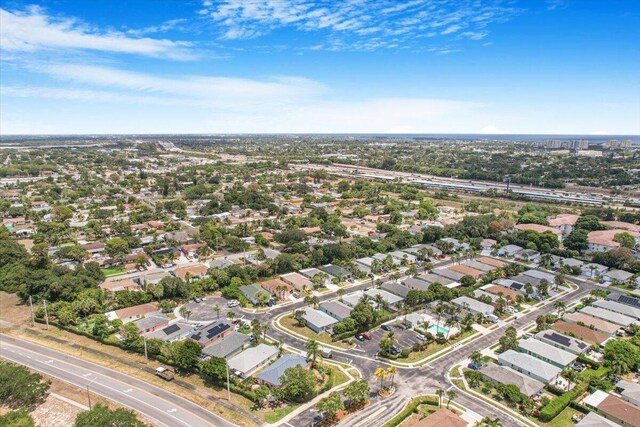 birds eye view of property featuring a residential view