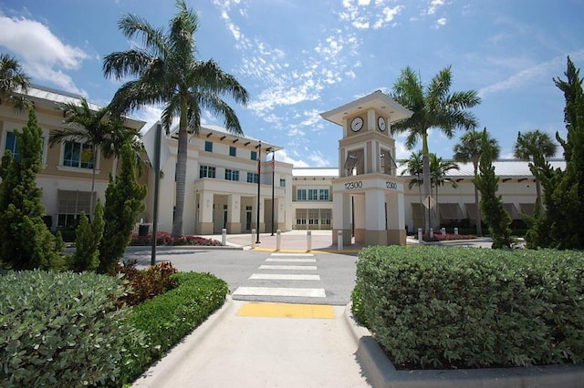 582 Cypress Green Cir, Wellington, FL 33414 - view of property