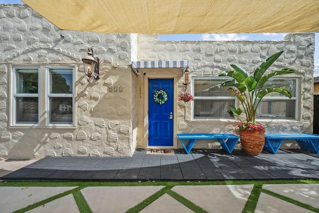 951 Selkirk St, West Palm Beach, FL 33405 - view of doorway to property