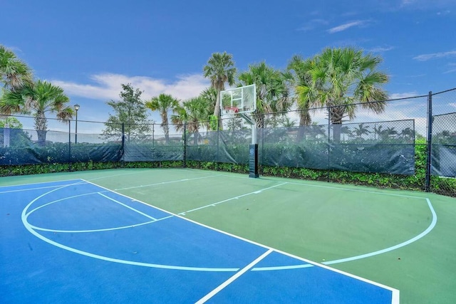 12170 N Baypoint Cir, Parkland, FL 33076 - view of basketball court with fence and community basketball court