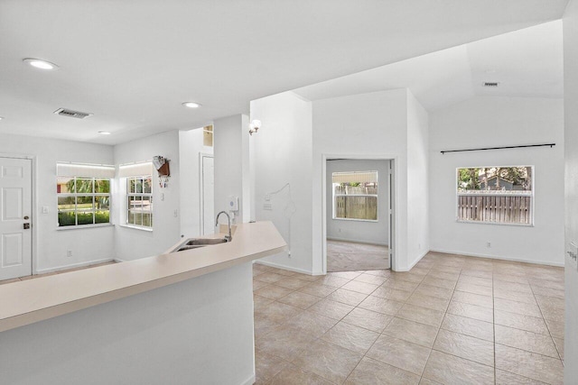 3803 S Lancewood Pl, Delray Beach, FL 33445 - interior space with visible vents, a sink, baseboards, recessed lighting, and light tile patterned flooring
