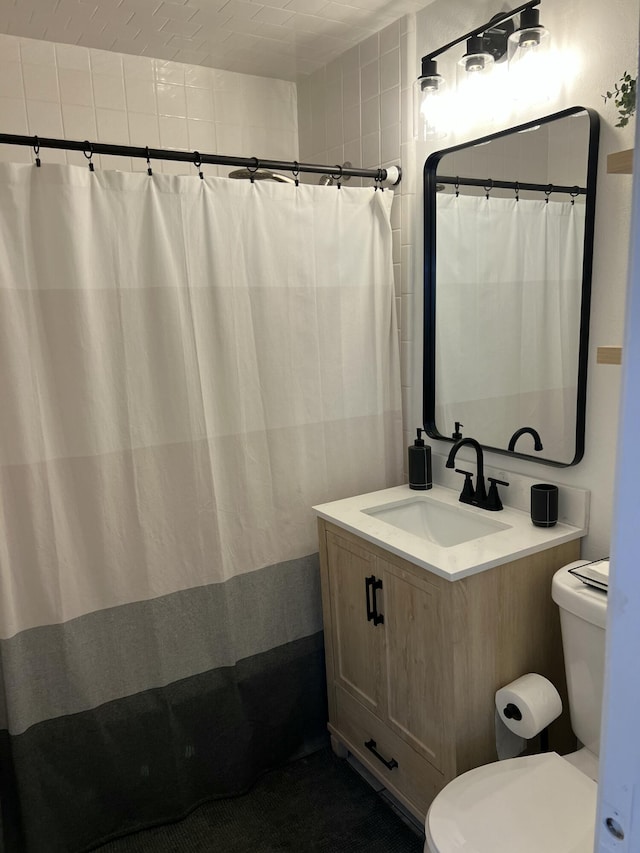95 E E Ct, Royal Palm Beach, FL 33411 - full bath with vanity and a shower with shower curtain