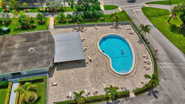 432 Grantham Unit B, Deerfield Beach, FL 33442 - bird's eye view of a pool