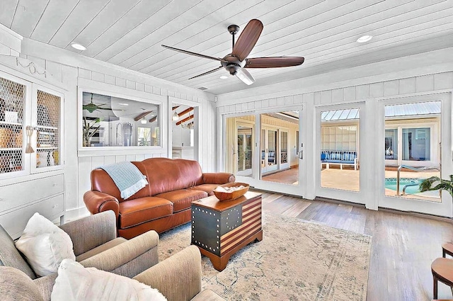 940 Turner Quay, Jupiter, FL 33458 - sunroom with a wealth of natural light and french doors