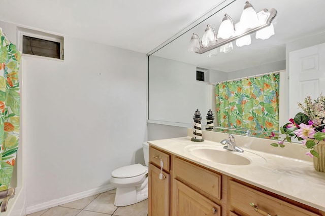 full bathroom featuring vanity, curtained shower, toilet, baseboards, and tile patterned floors