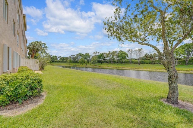 5874 Crystal Shores Dr Unit 308, Boynton Beach, FL 33437 - view of yard featuring a water view