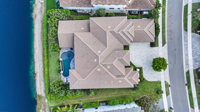 7339 NW 28th Way, Boca Raton, FL 33496 - birds eye view of property featuring a water view