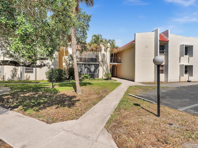614 NW 13th St Unit 27, Boca Raton, FL 33486 - view of building exterior