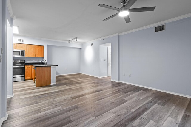 6565 Emerald Dunes Dr Unit 108, West Palm Beach, FL 33411 - spare room with baseboards, ceiling fan, and dark wood-style floors