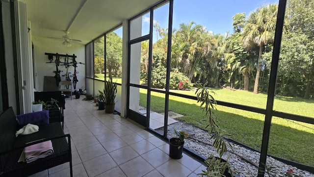 1823 Embassy Dr Unit 101, West Palm Beach, FL 33401 - sunroom / solarium with a ceiling fan