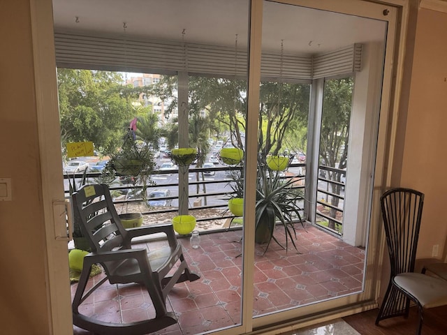 1400 Saint Charles Pl Unit 317, Pembroke Pines, FL 33026 - view of balcony