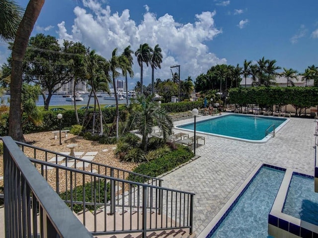 2500 E Las Olas Blvd Unit 802, Fort Lauderdale, FL 33301 - community pool with a patio