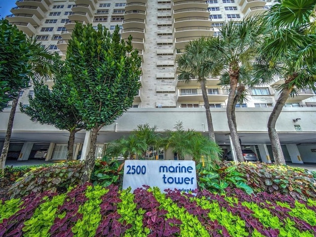 2500 E Las Olas Blvd Unit 802, Fort Lauderdale, FL 33301 - view of apartment building / complex