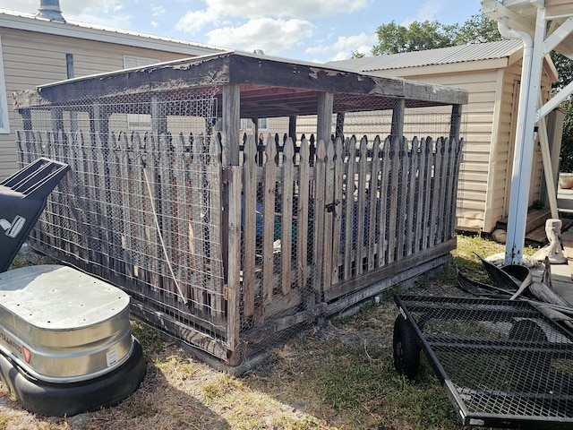 17120 NW 38th Ave, Okeechobee, FL 34972 - details featuring fence
