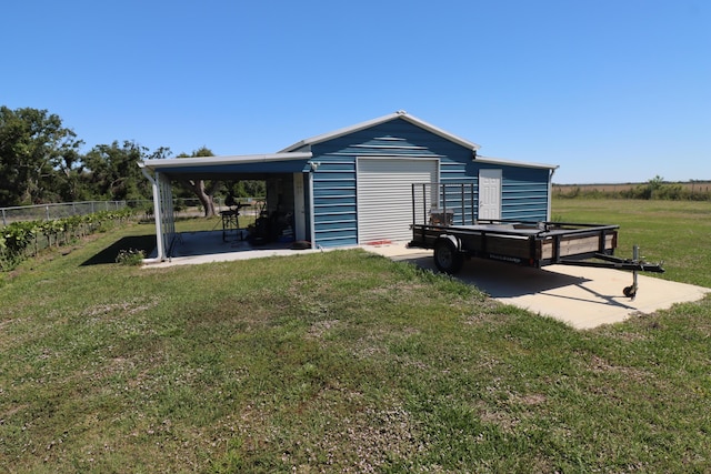 7175 NW 82nd Ct, Okeechobee, FL 34972 - view of outbuilding featuring an outdoor structure and fence