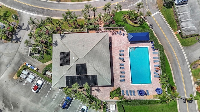 36 Stratford Ln Unit F, Boynton Beach, FL 33436 - view from above of property featuring a pool
