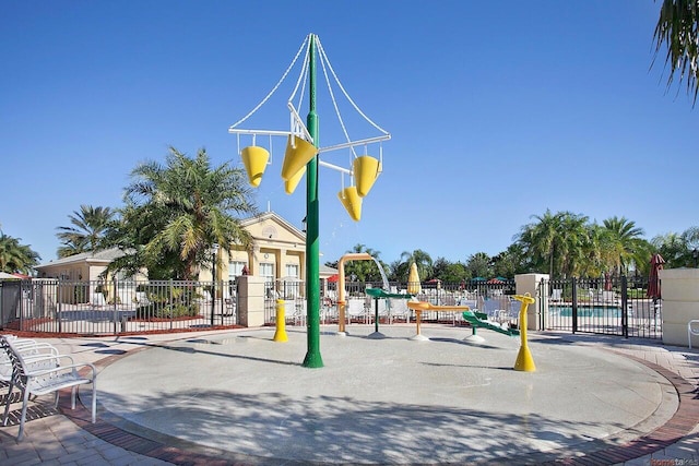 12495 SW Sunrise Lake Ter, Port Saint Lucie, FL 34987 - view of property's community with fence