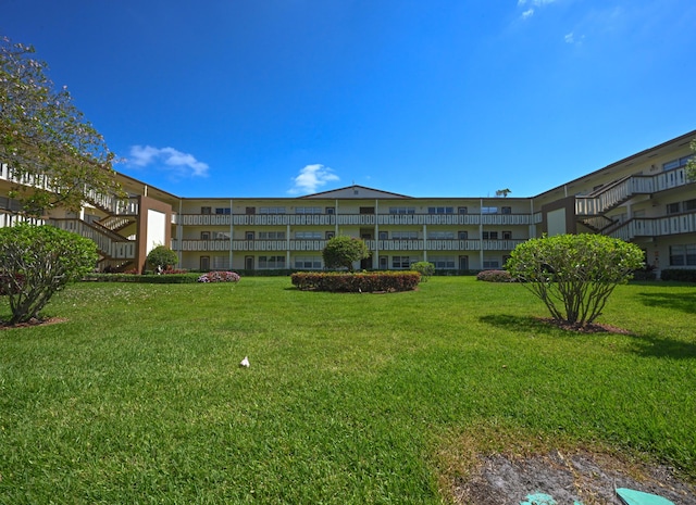 205 Mansfield E, Boca Raton, FL 33434 - view of home's community featuring a lawn