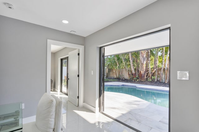 200 SW 12th St, Boca Raton, FL 33432 - interior space with a healthy amount of sunlight, baseboards, and recessed lighting