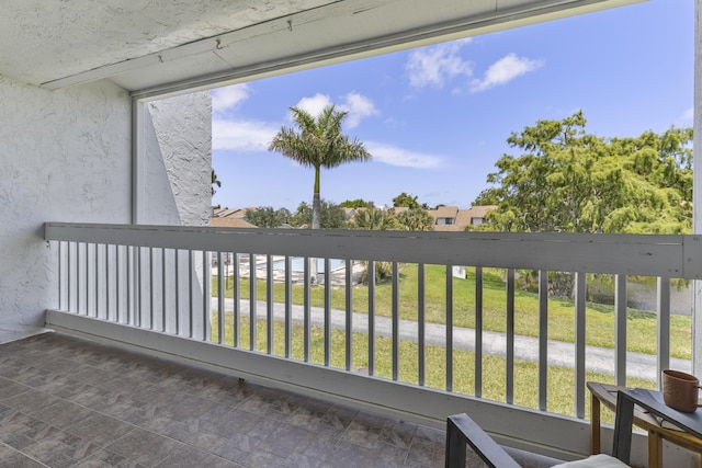 1693 Woodbridge Lakes Cir, West Palm Beach, FL 33406 - view of balcony