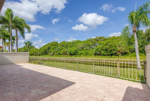 2795 Hawthorne Ln, West Palm Beach, FL 33409 - view of patio