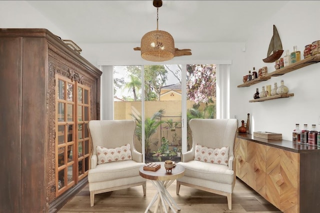 7 Via Tivoli, Palm Beach Gardens, FL 33418 - sitting room featuring wood finished floors
