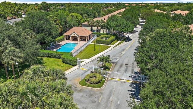 4474 Thornwood Cir, Palm Beach Gardens, FL 33418 - bird's eye view of a pool area