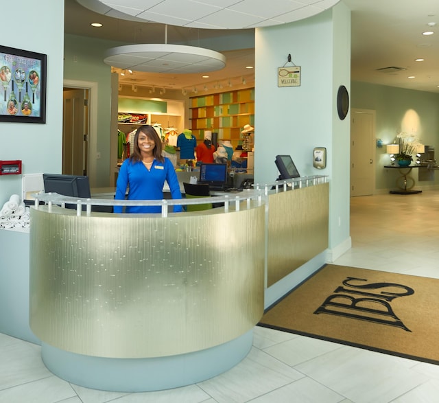 reception area with recessed lighting