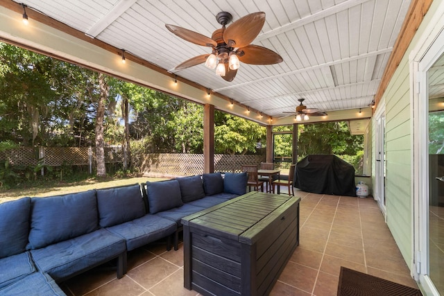 view of patio / terrace with a ceiling fan, outdoor lounge area, a fenced backyard, and a grill