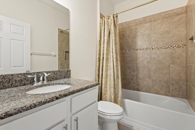 12133 SW Aventino Dr, Port Saint Lucie, FL 34987 - full bath featuring toilet, vanity, and shower / bath combo with shower curtain