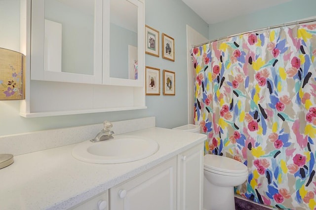 9681 Pine Trail Ct, Lake Worth, FL 33467 - bathroom featuring vanity and curtained shower