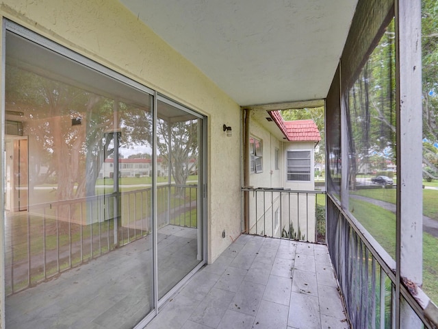 19 Abbey Ln Unit 203, Delray Beach, FL 33446 - view of unfurnished sunroom