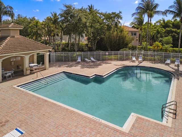5112 Victoria Cir, West Palm Beach, FL 33409
