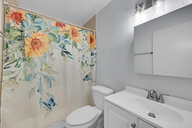 1625 Meadows Cir W, Boynton Beach, FL 33436 - full bath featuring toilet, vanity, and curtained shower