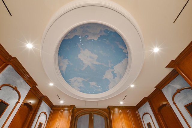 room details with recessed lighting