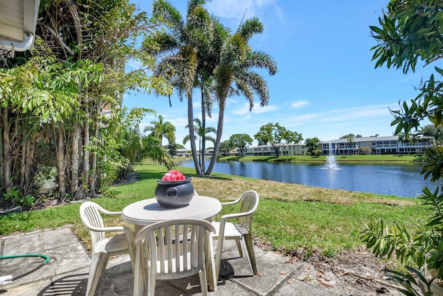 1341 NW 19 Th Ter Unit A, Delray Beach, FL 33445 - view of patio featuring a water view