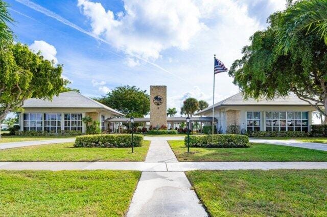1118 Lake Ter Unit H209, Boynton Beach, FL 33426 - aerial view featuring a water view