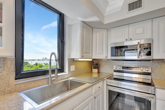 5380 N Ocean Dr Unit 5A, Riviera Beach, FL 33404 - balcony with a water view