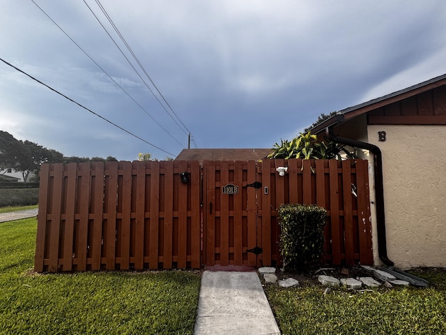 1101 Summit Place B Cir Unit B, West Palm Beach, FL 33415 - view of gate