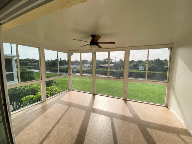 1120 Mahogany Way Unit 203, Delray Beach, FL 33445 - unfurnished sunroom featuring a water view and a ceiling fan