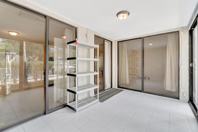 5438 Verona Dr Unit H, Boynton Beach, FL 33437 - view of exterior entry