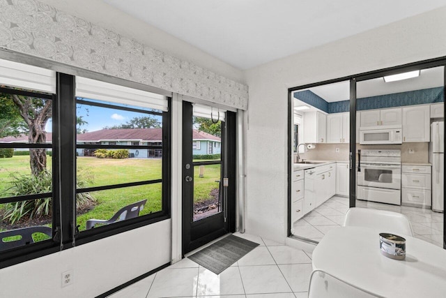 9750 Tabebuia Tree Dr Unit A, Boynton Beach, FL 33436 - view of entrance foyer