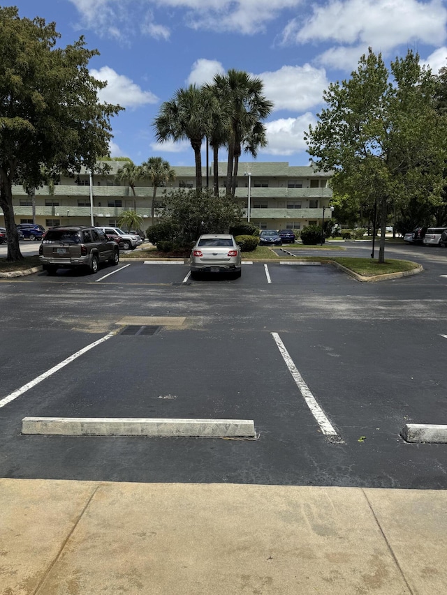 5155 E Sabal Palm Blvd Unit 101, Tamarac, FL 33319 - view of uncovered parking lot