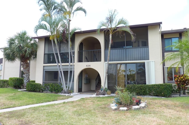 view of building exterior